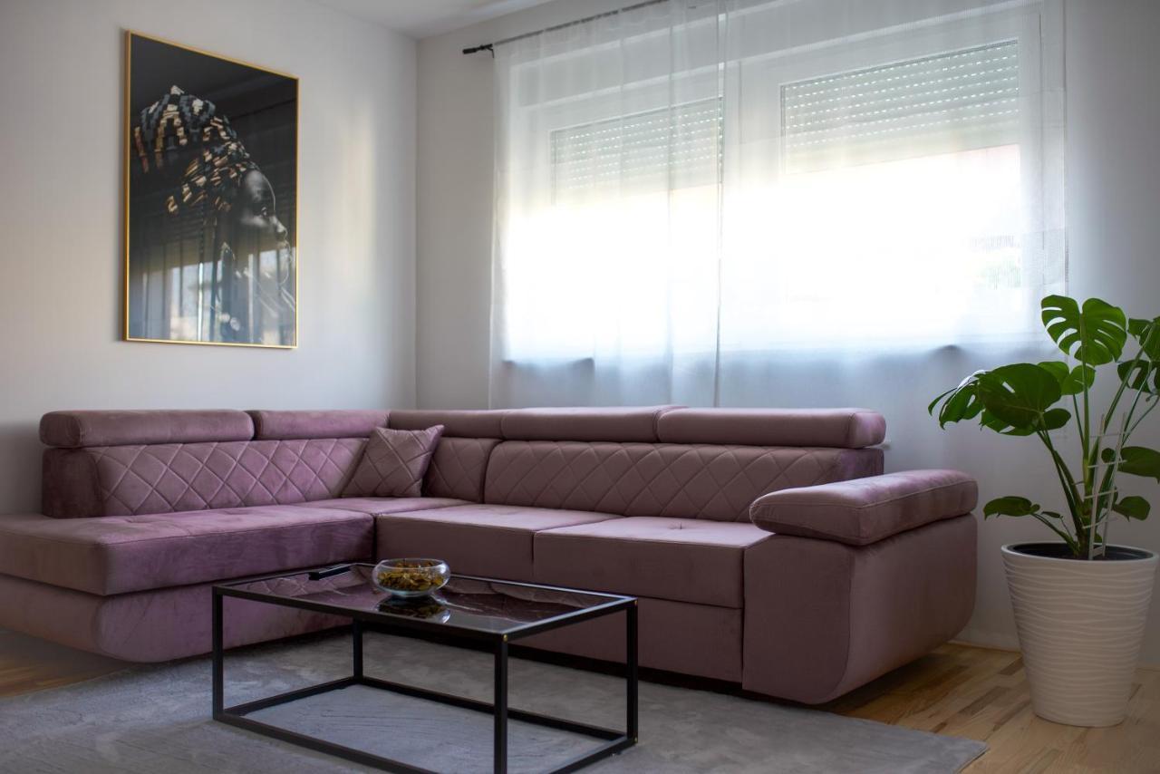 Apartman Plum - Self Check In, Free Parking Osijek Ngoại thất bức ảnh